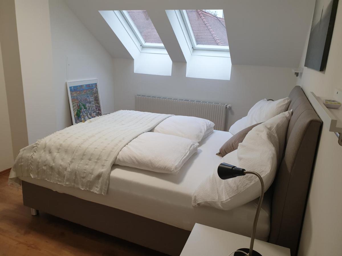 Apartment Штокерау Екстер'єр фото